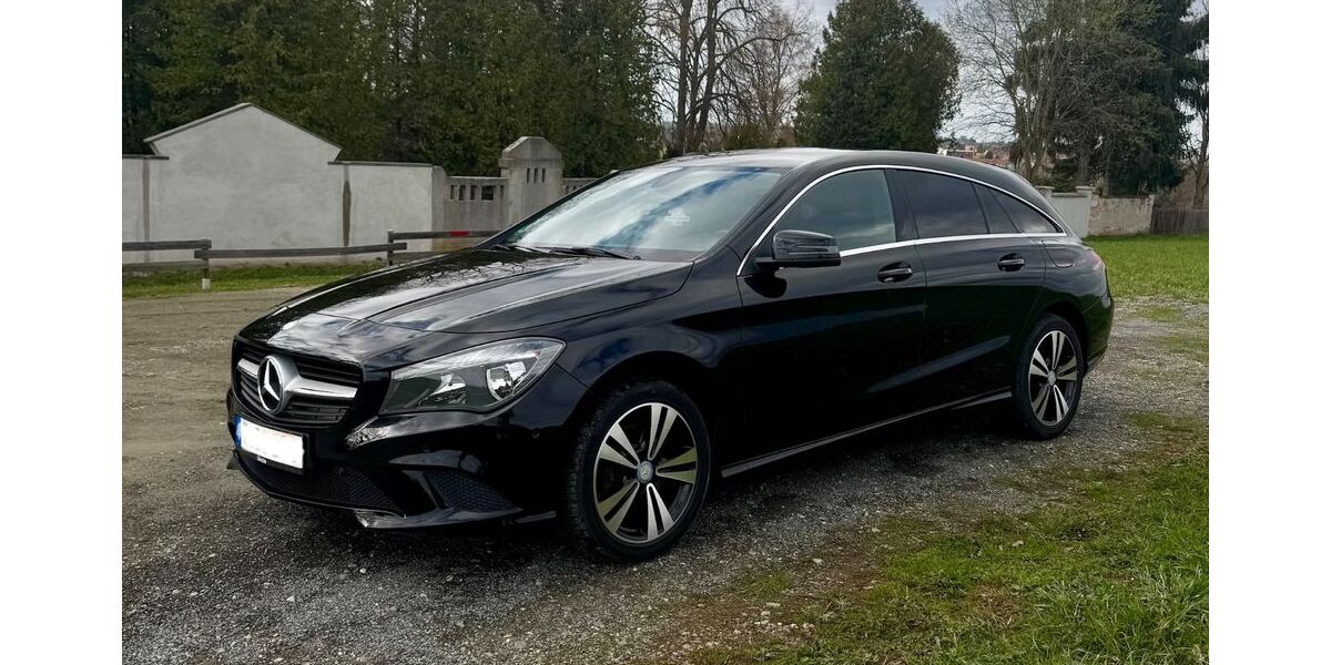 Mercedes-Benz CLA 180 Shooting Brake 150.850 km 11.500 &euro; Fraureuth 08427