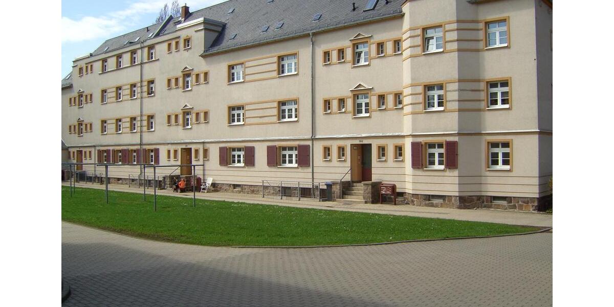 Etagenwohnung Reichenbach im Vogtland - 2 Zimmer, 51 m&sup2;, 199&euro; | Angebot:8815594