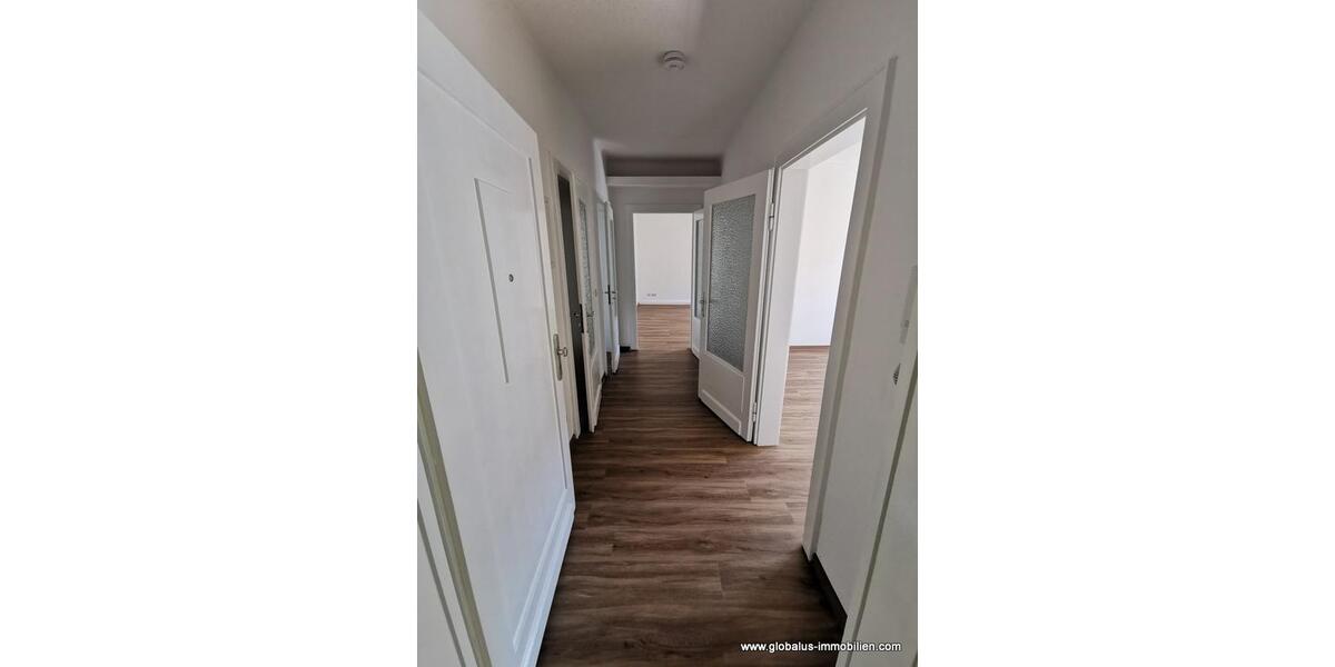 Etagenwohnung Plauen Alt Chrieschwitz - 3 Zimmer, 75 m&sup2;, 410&euro; | Angebot:25865203