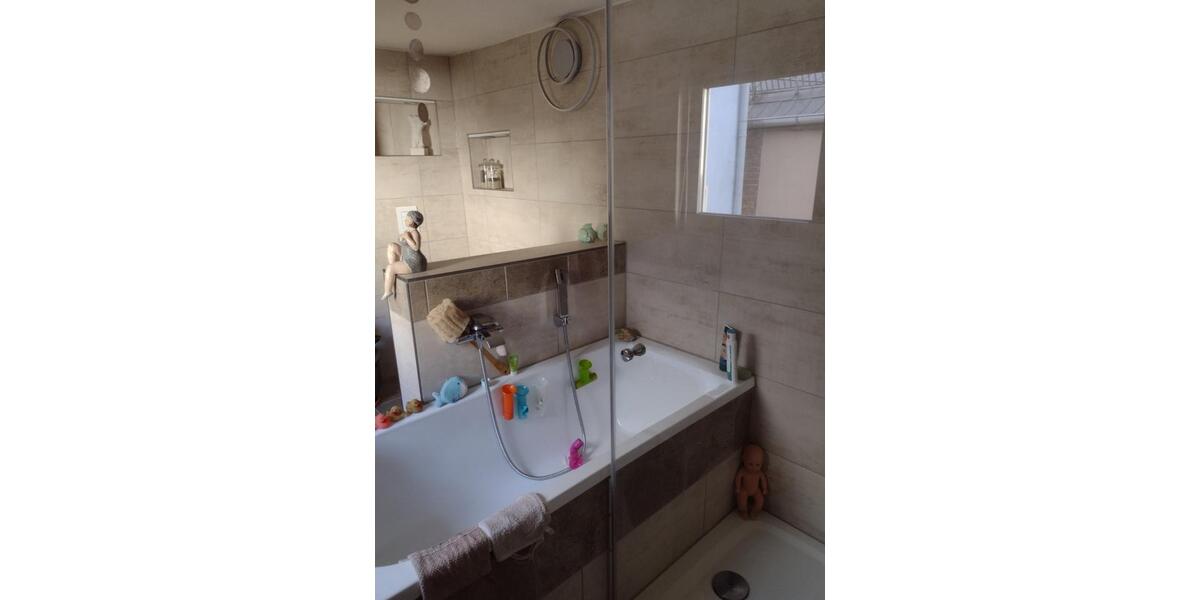 Reihenhaus Gefell - 5 Zimmer, 100 m&sup2;, 90.000&euro; | Angebot:22350191