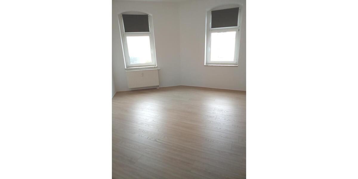 Etagenwohnung Elsterberg - 2 Zimmer, 60 m&sup2;, 270&euro; | Angebot:13481640