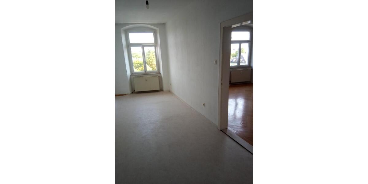 Etagenwohnung Hof Altstadt - 3 Zimmer, 108 m&sup2;, 650&euro; | Angebot:25321430