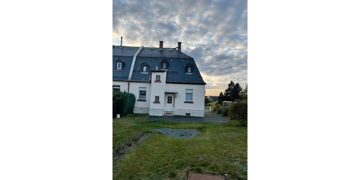 Doppelhaushälfte Markneukirchen - 6 Zimmer, 95 m&sup2;, 125.000&euro; | Angebot:25635484