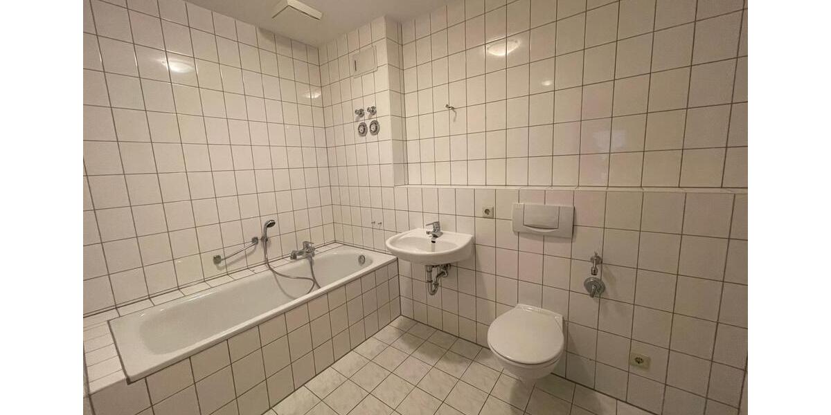 Etagenwohnung Auma-Weidatal Weidatal - 2 Zimmer, 69 m&sup2;, 413&euro; | Angebot:24534013