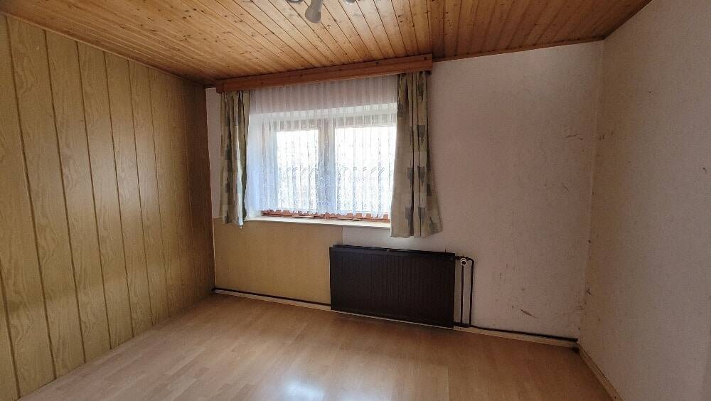 Einfamilienhaus Zobes Zobes - 6 Zimmer, 100 m&sup2;, 150.000&euro; | Angebot:25997736