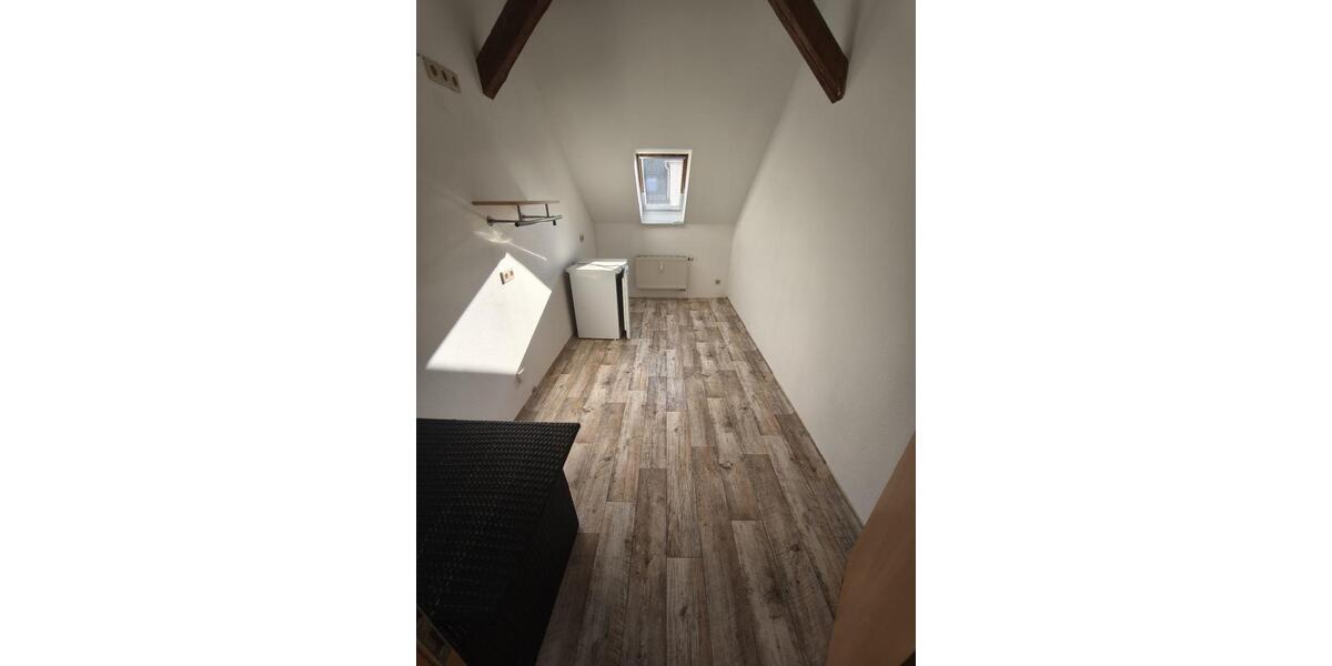 Etagenwohnung Reichenbach im Vogtland Obermylau - 3 Zimmer, 62 m&sup2;, 299&euro; | Angebot:24814200