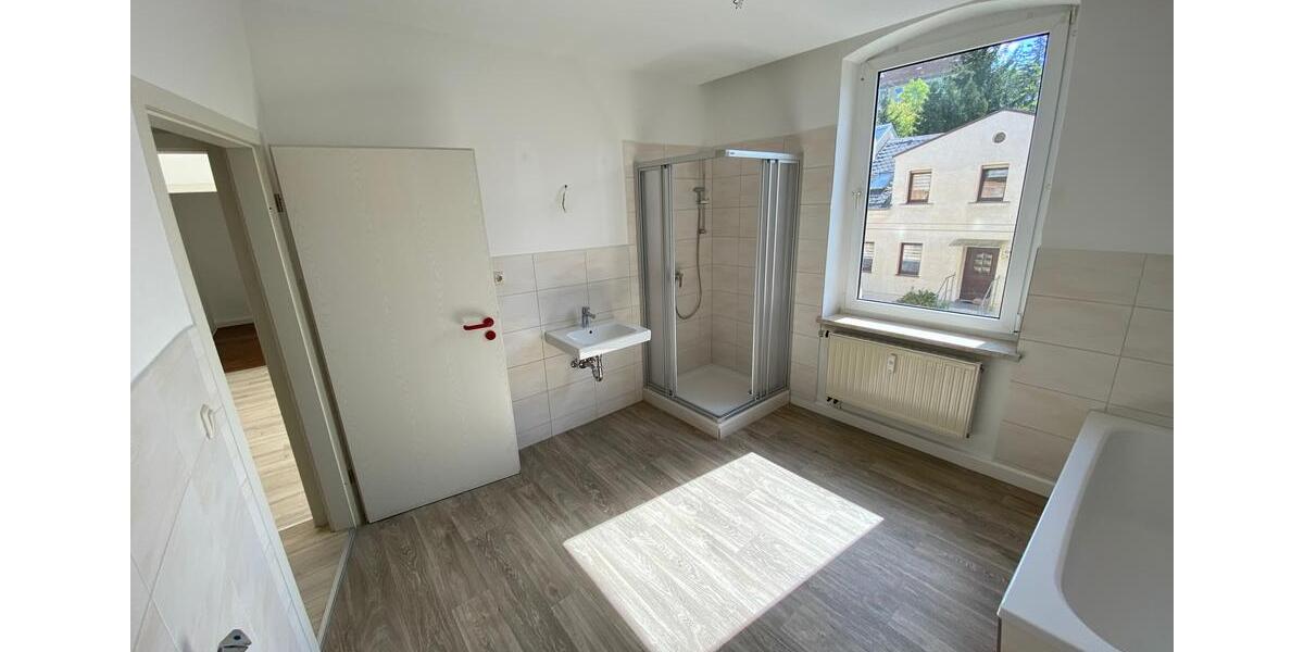 Etagenwohnung Plauen Alt Chrieschwitz - 3 Zimmer, 70 m&sup2;, 350&euro; | Angebot:17334721