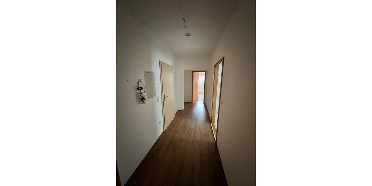 Etagenwohnung Klingenthal - 2 Zimmer, 70 m&sup2;, 345&euro; | Angebot:18941266