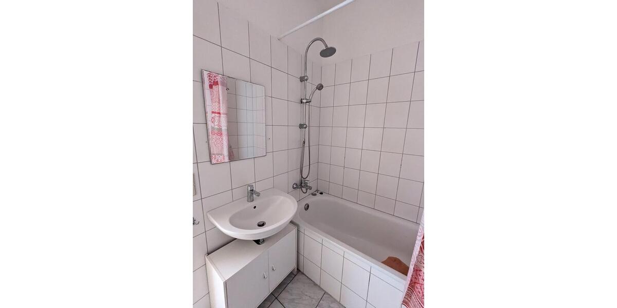Etagenwohnung Treuen - 2 Zimmer, 48 m&sup2;, 264&euro; | Angebot:26006952