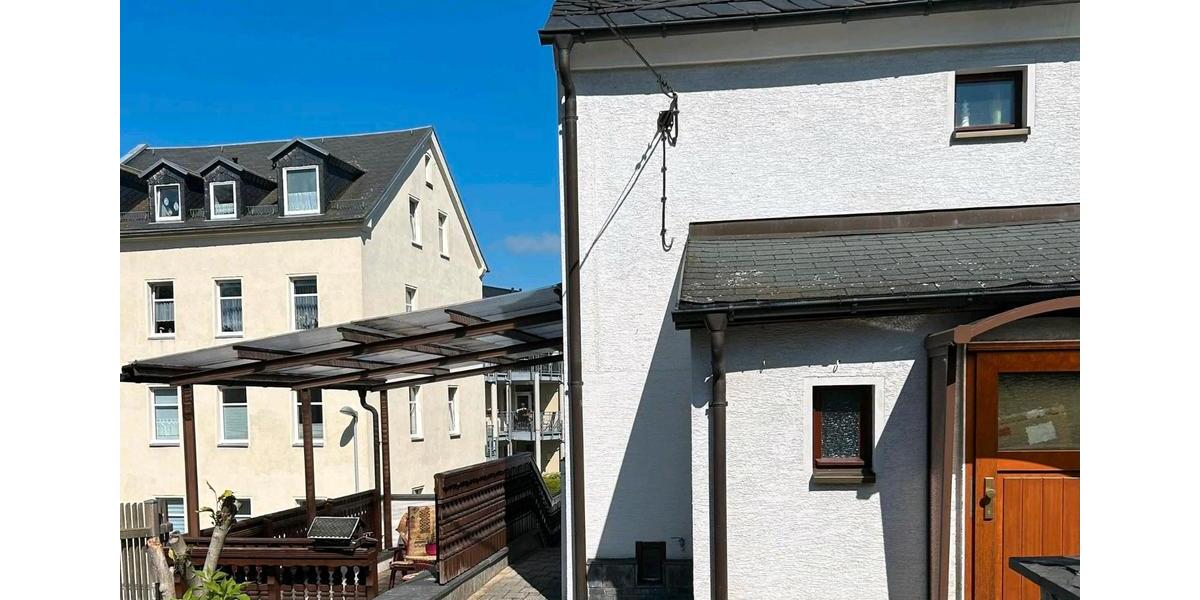 Doppelhaushälfte Rodewisch - 3 Zimmer, 96 m&sup2;, 115.000&euro; | Angebot:26463686