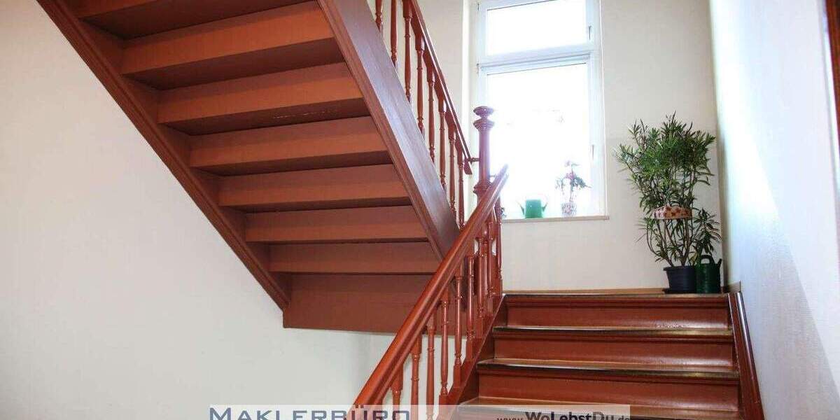 Etagenwohnung Greiz Irchwitz - 3 Zimmer, 77 m&sup2;, 382&euro; | Angebot:25666816