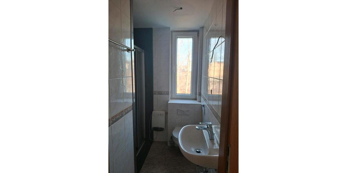 Etagenwohnung Netzschkau - 3 Zimmer, 63 m&sup2;, 340&euro; | Angebot:25391302