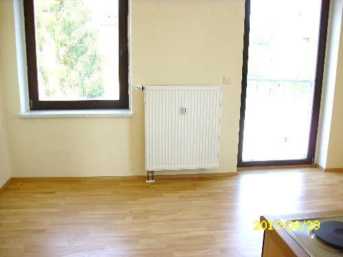 Etagenwohnung Plauen - 1 Zimmer, 44 m&sup2;, 215&euro; | Angebot:24583530