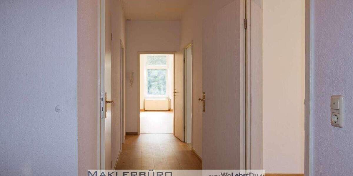 Etagenwohnung Greiz Irchwitz - 3 Zimmer, 77 m&sup2;, 382&euro; | Angebot:25666816