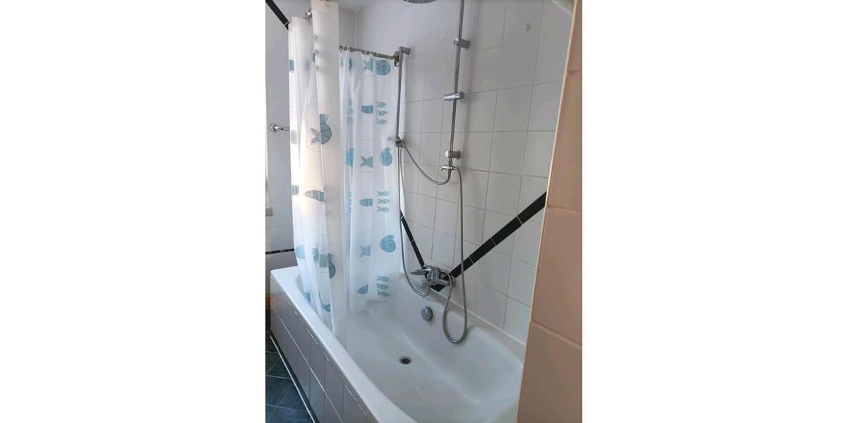 Erdgeschoßwohnung Weischlitz - 3 Zimmer, 69 m&sup2;, 59.000&euro; | Angebot:26522960