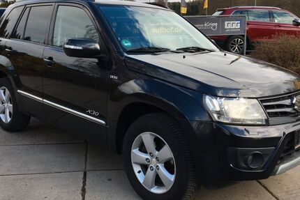 Suzuki Grand Vitara 192.800 km 7.995 &euro; Neuensalz - Mechelgrün 08541