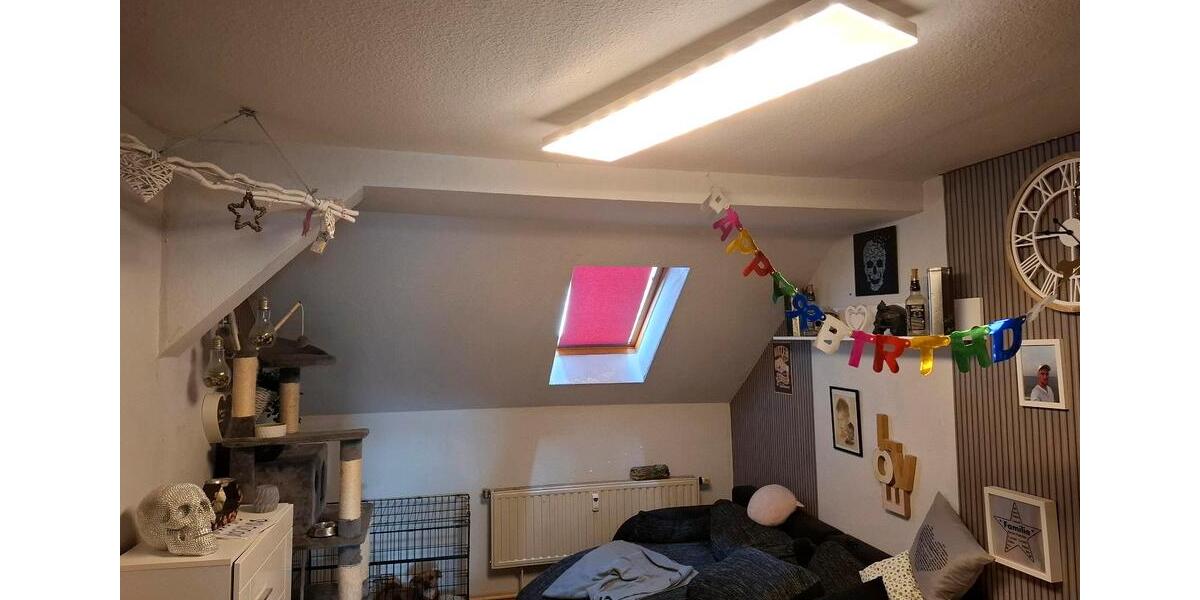 Dachgeschoßwohnung Falkenstein/Vogtland Vogtland - 5 Zimmer, 85 m&sup2;, 430&euro; | Angebot:25205442