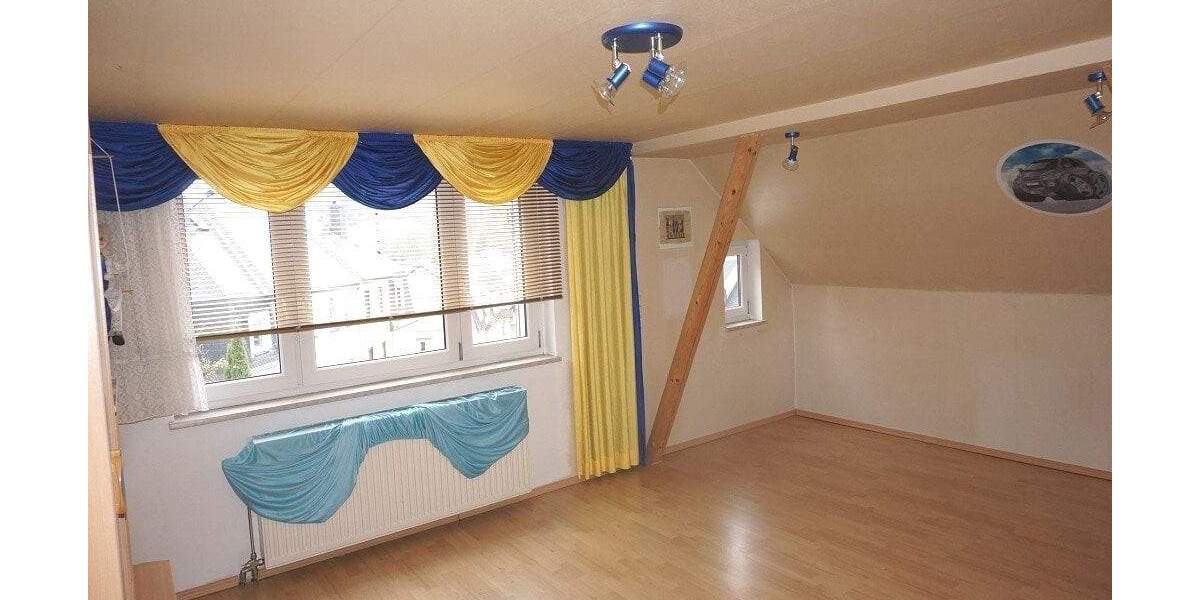 Einfamilienhaus Klingenthal Brunndöbra - 6 Zimmer, 120 m&sup2;, 99.000&euro; | Angebot:25741505