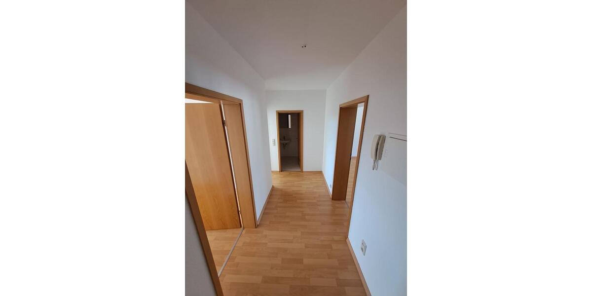 Dachgeschoßwohnung Plauen Altstadt - 2 Zimmer, 50 m&sup2;, 47.500&euro; | Angebot:26706856
