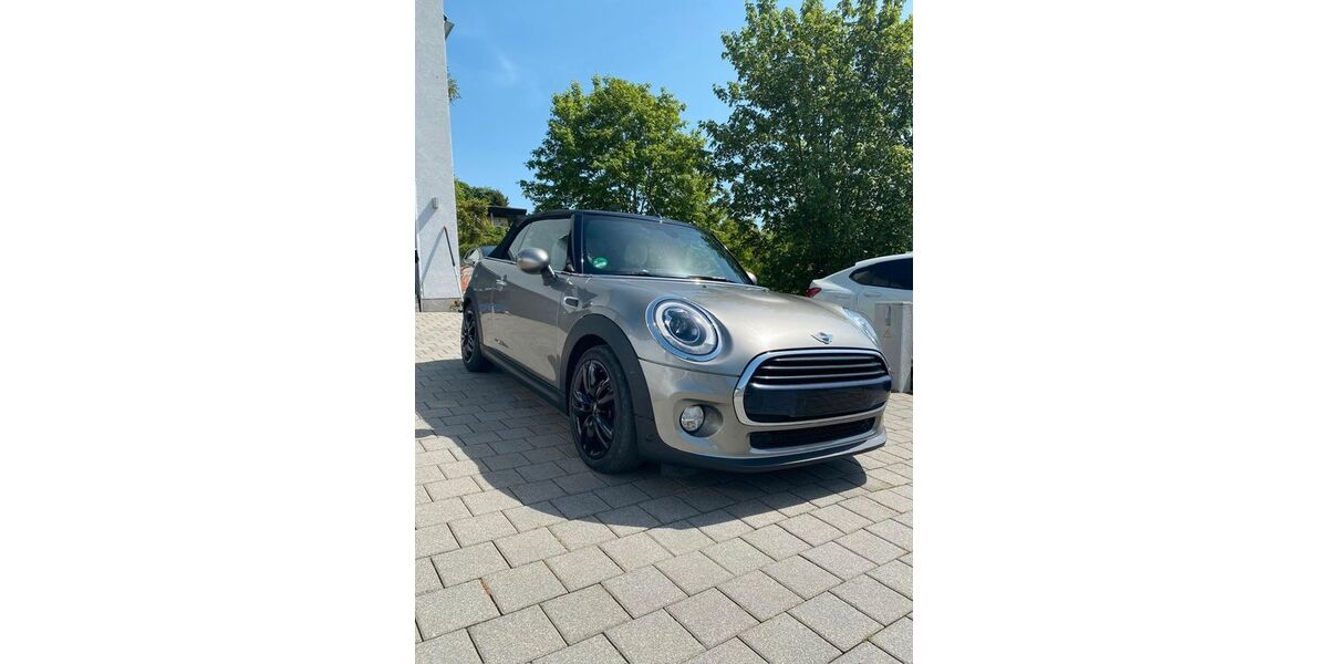 Mini Cooper Cabrio 56.000 km 15.990 &euro; Pöhl 08543