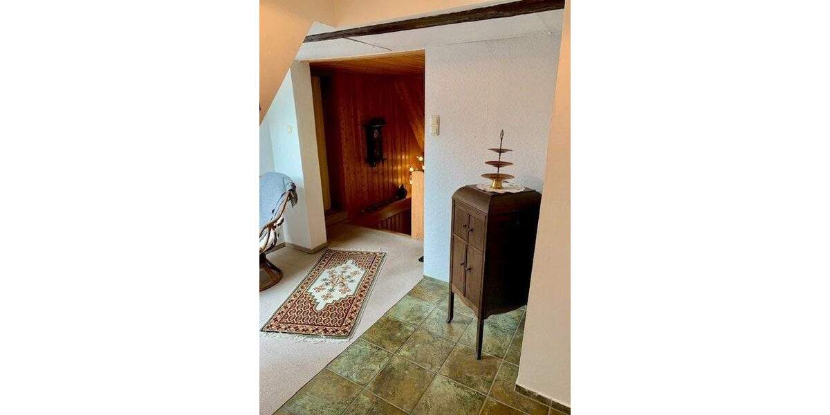 Einfamilienhaus Lengenfeld - 6 Zimmer, 168 m&sup2;, 195.000&euro; | Angebot:25776185