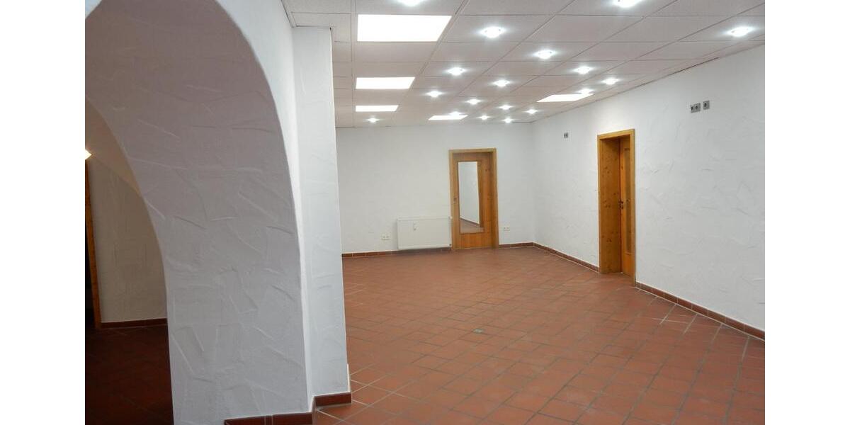 Gewerbeobjekt Hof Altstadt - 1.800&euro; | Angebot:24839813