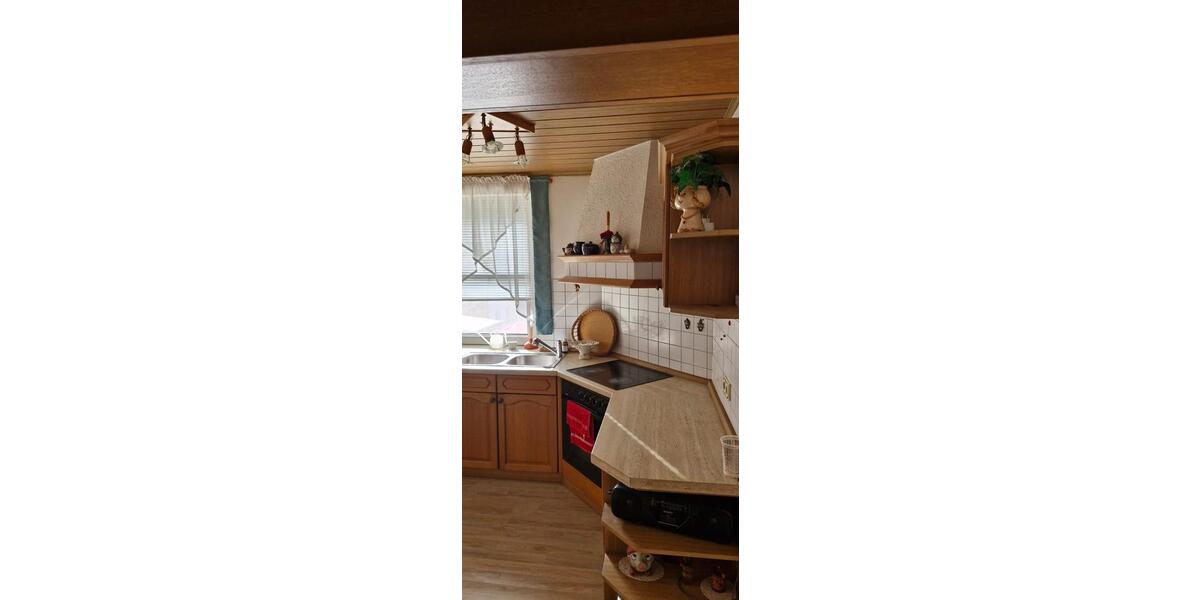 Reihenhaus Treuen - 8 Zimmer, 164 m&sup2;, 99.000&euro; | Angebot:26441438