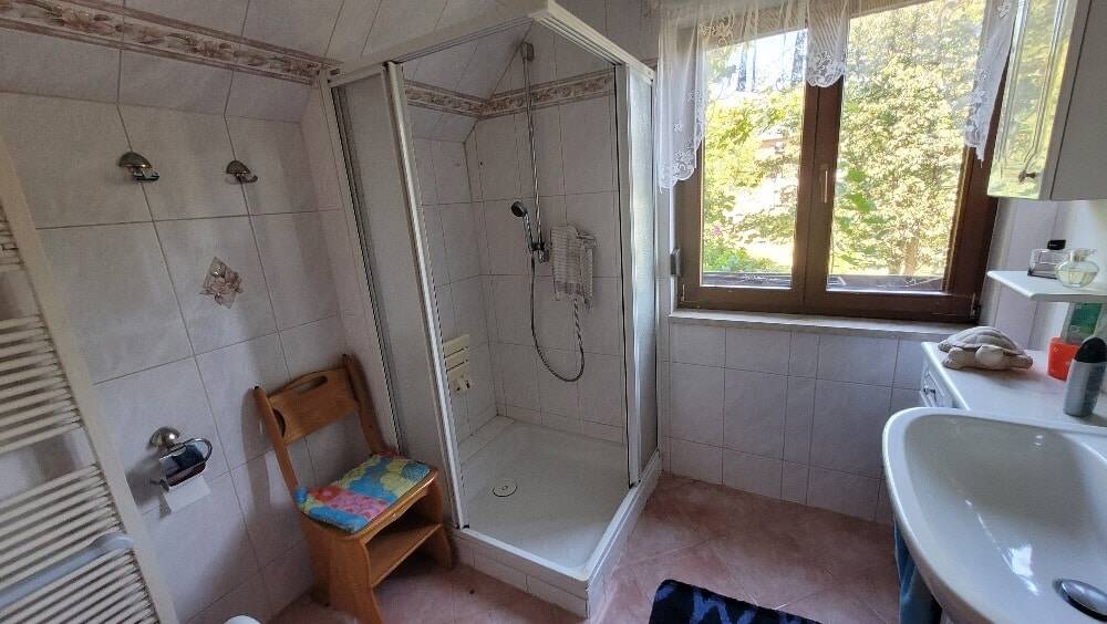 Mehrfamilienhaus, Wohnhaus Klingenthal Sachsenberg - 9 Zimmer, 233 m&sup2;, 159.000&euro; | Angebot:25820908