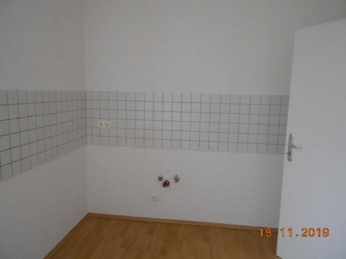 Etagenwohnung Plauen Stadtmitte - 4 Zimmer, 95 m&sup2;, 72.000&euro; | Angebot:26723147