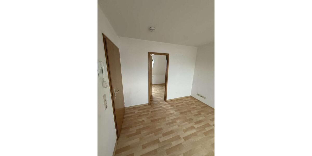 Etagenwohnung Plauen Altstadt - 3.5 Zimmer, 73 m&sup2;, 438&euro; | Angebot:24421981