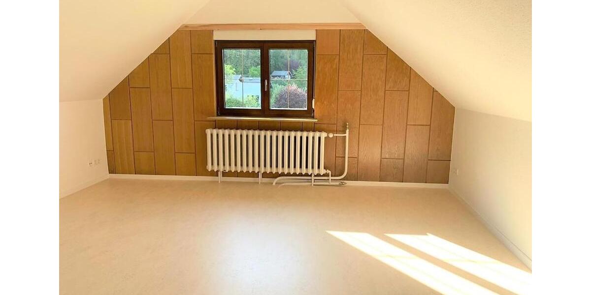 Maisonettenwohnung Pöhl - 5 Zimmer, 115 m&sup2;, 700&euro; | Angebot:25271895