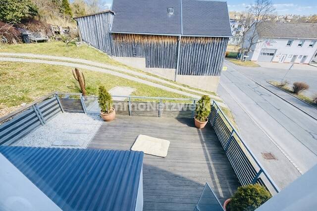 Einfamilienhaus Regnitzlosau - 5 Zimmer, 175 m&sup2;, 310.000&euro; | Angebot:25959506