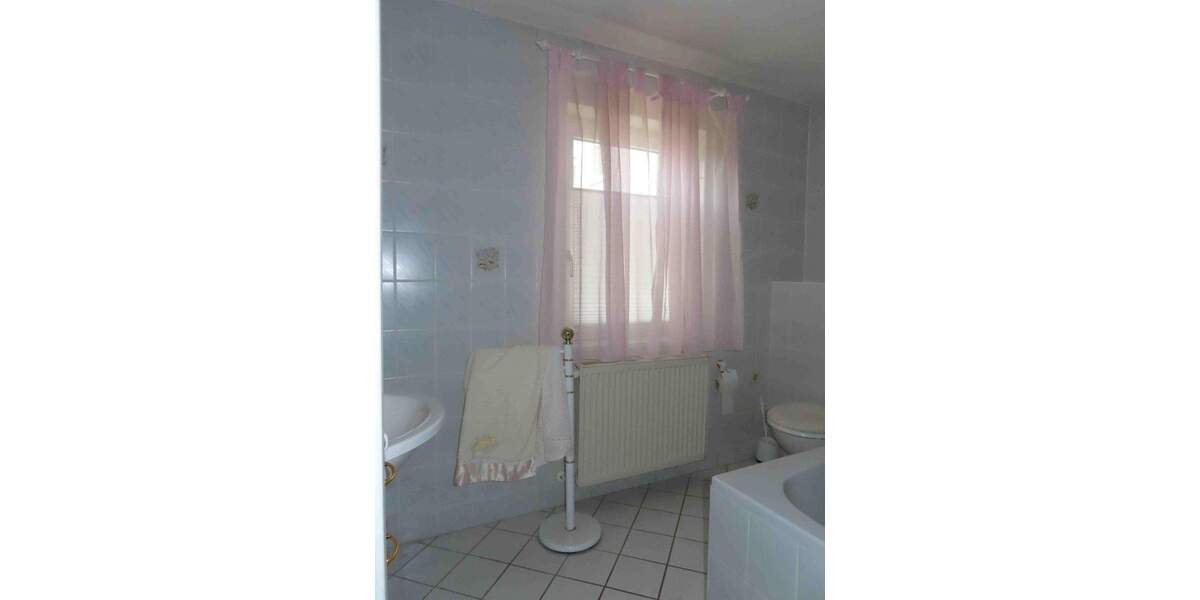 Mehrfamilienhaus, Wohnhaus Hohenleuben Reichenfels - 4 Zimmer, 92 m&sup2;, 129.000&euro; | Angebot:25688096