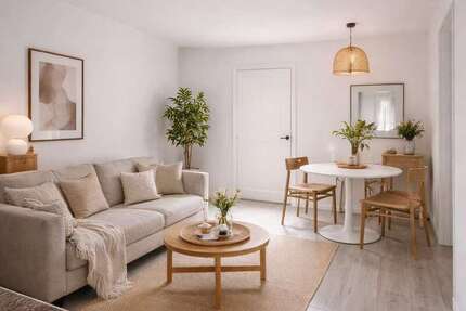 Wohnung Plauen Bahnhofsvorstadt - 2 Zimmer, 49 m&sup2;, 220&euro; | Angebot:25869803