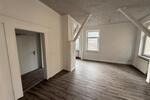 Etagenwohnung Greiz - 4 Zimmer, 115 m&sup2;, 650&euro; | Angebot:25887625