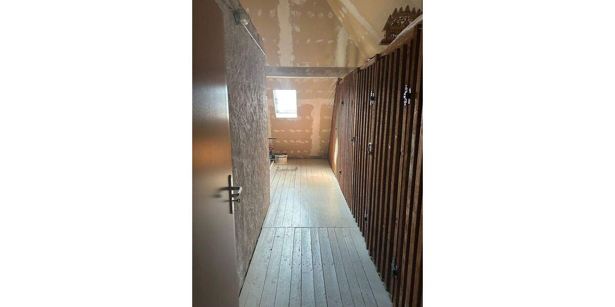 Etagenwohnung Netzschkau - 2 Zimmer, 53 m&sup2;, 266&euro; | Angebot:25879192