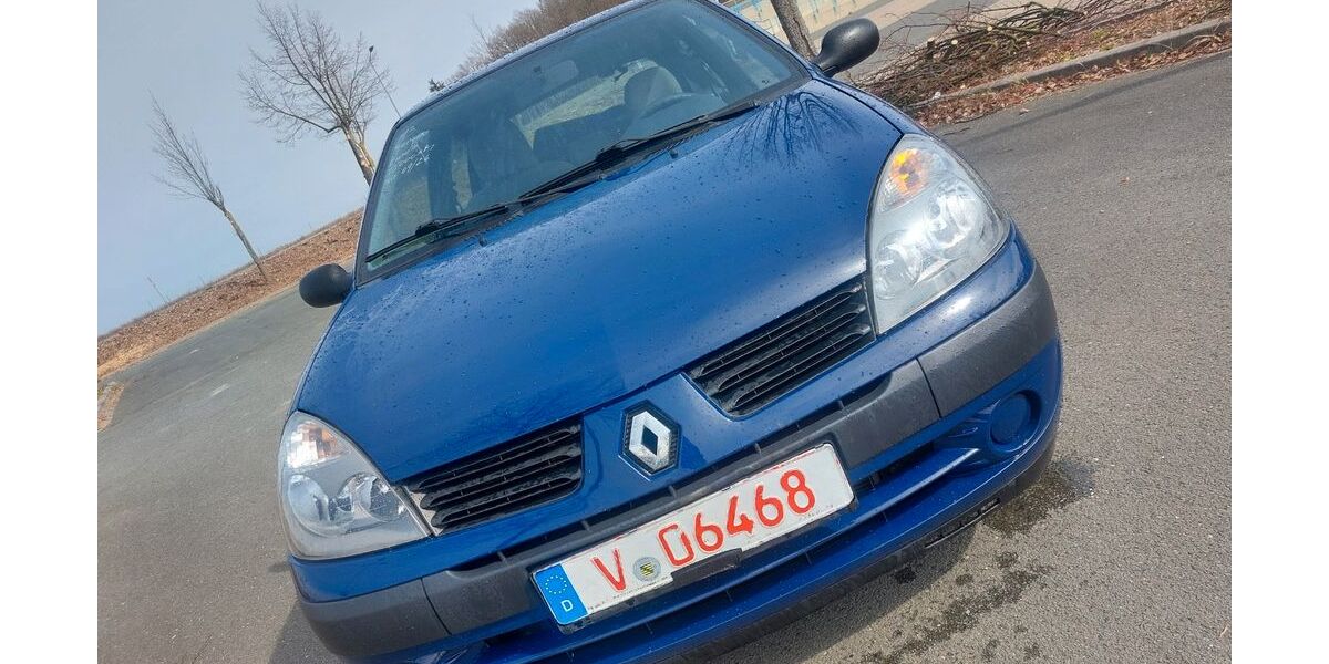 Renault Clio 76.315 km 2.199 &euro; Plauen 08523