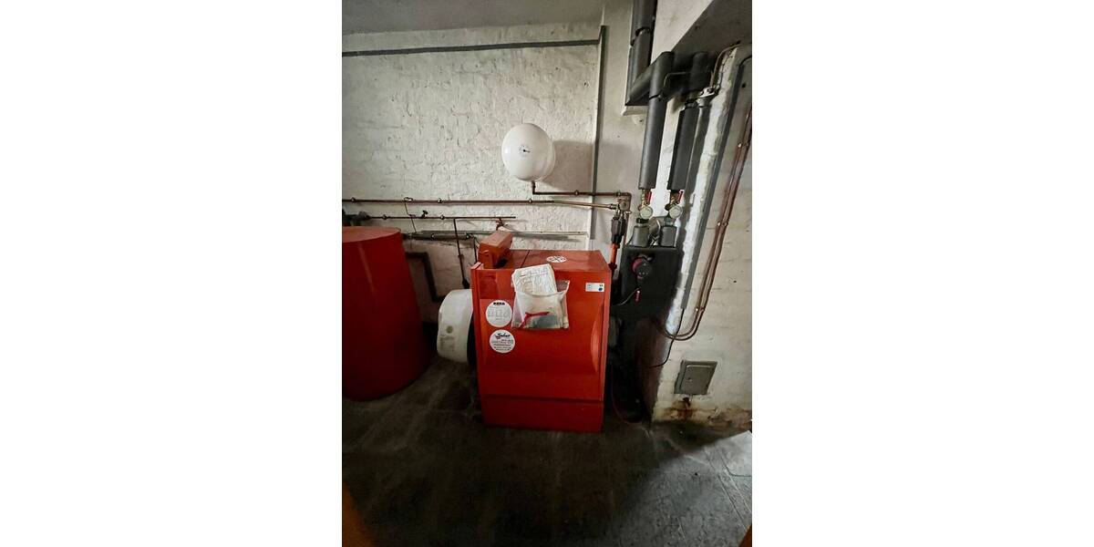 Einfamilienhaus Falkenstein Oberlauterbach - 8 Zimmer, 110 m&sup2;, 55.000&euro; | Angebot:25929611