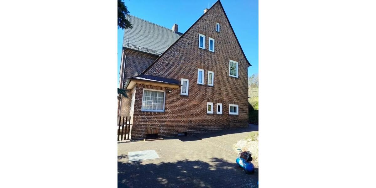 Doppelhaushälfte Lengenfeld - 4 Zimmer, 107 m&sup2;, 135.000&euro; | Angebot:26125194