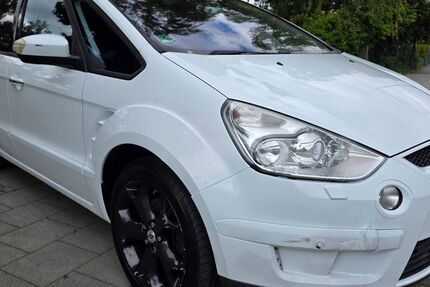 Ford S-Max 188.000 km 2.490 &euro; Hof 95032