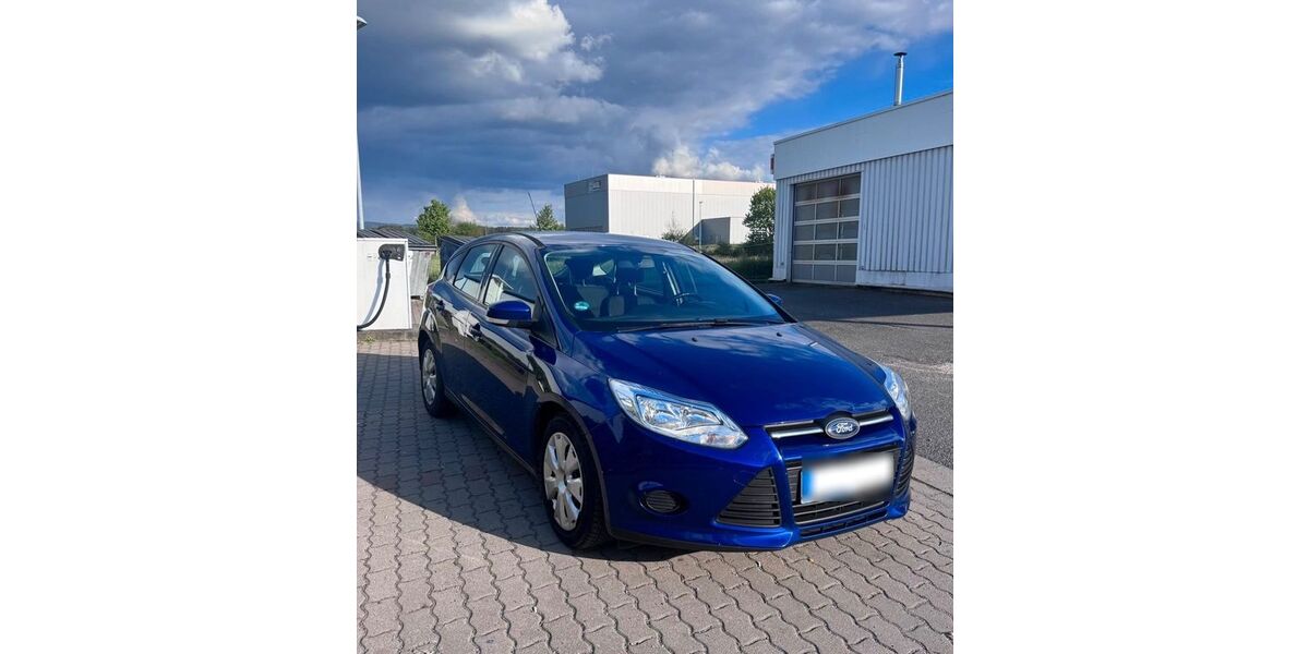 Ford Focus 132.300 km 3.900 &euro; Schönbrunn 08485