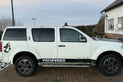 Nissan Pathfinder 101.250 km 5.985 &euro; Schöneck / Vogtland 08261