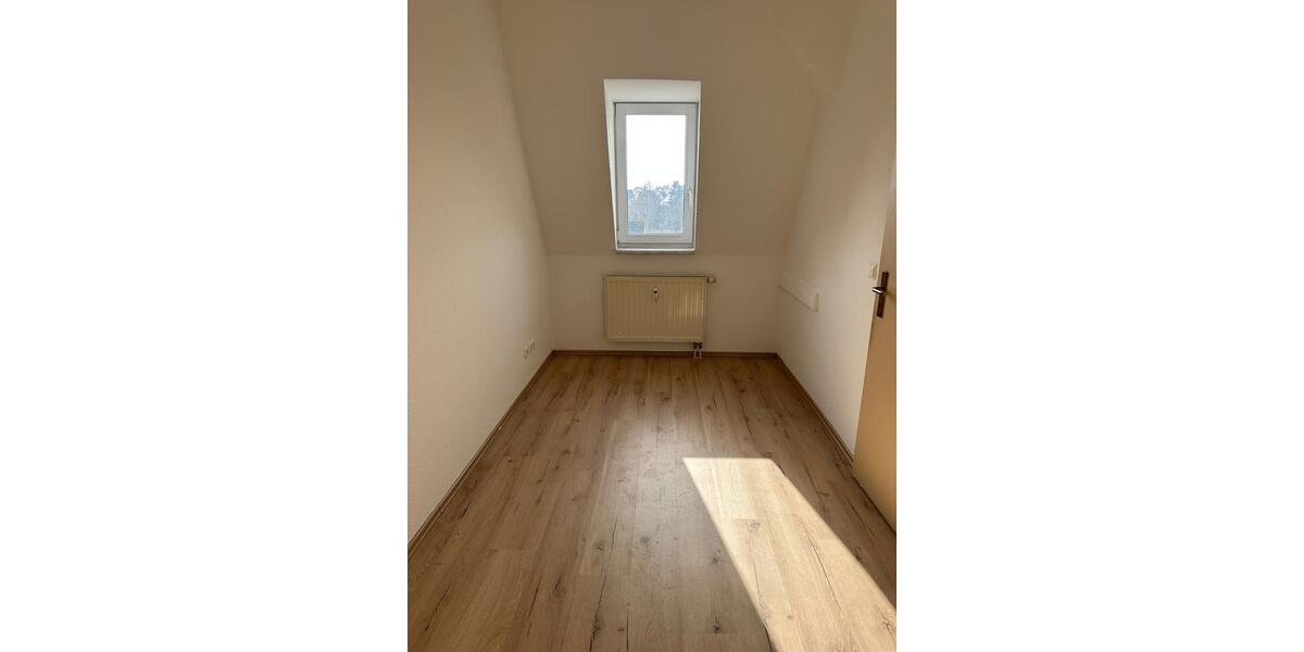 Etagenwohnung Zeulenroda-Triebes Triebes - 3 Zimmer, 75 m&sup2;, 415&euro; | Angebot:25444070