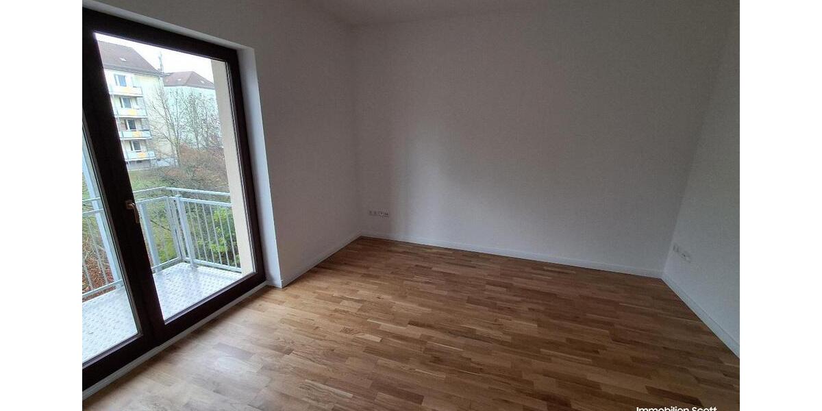 Etagenwohnung Plauen Bahnhofsvorstadt - 3 Zimmer, 94 m&sup2;, 800&euro; | Angebot:22653710