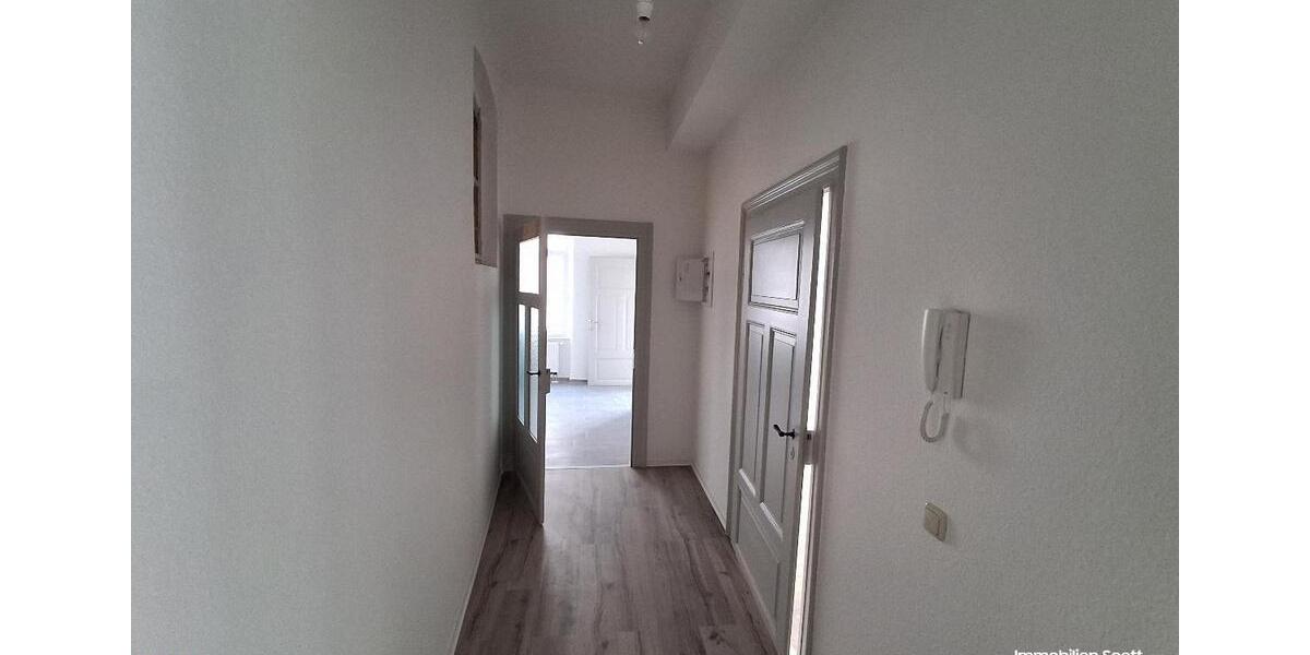 Etagenwohnung Plauen Bahnhofsvorstadt - 2 Zimmer, 65 m&sup2;, 358&euro; | Angebot:24875887