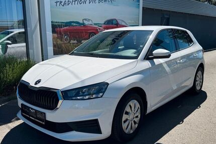 Skoda Fabia 42.745 km 12.795 &euro; Langenwetzendorf 07957