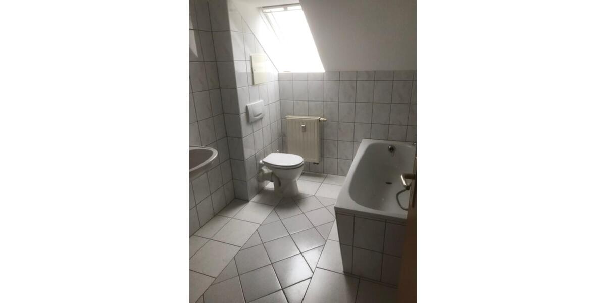 Dachgeschoßwohnung Pöhl - 2 Zimmer, 46 m&sup2;, 240&euro; | Angebot:24604151
