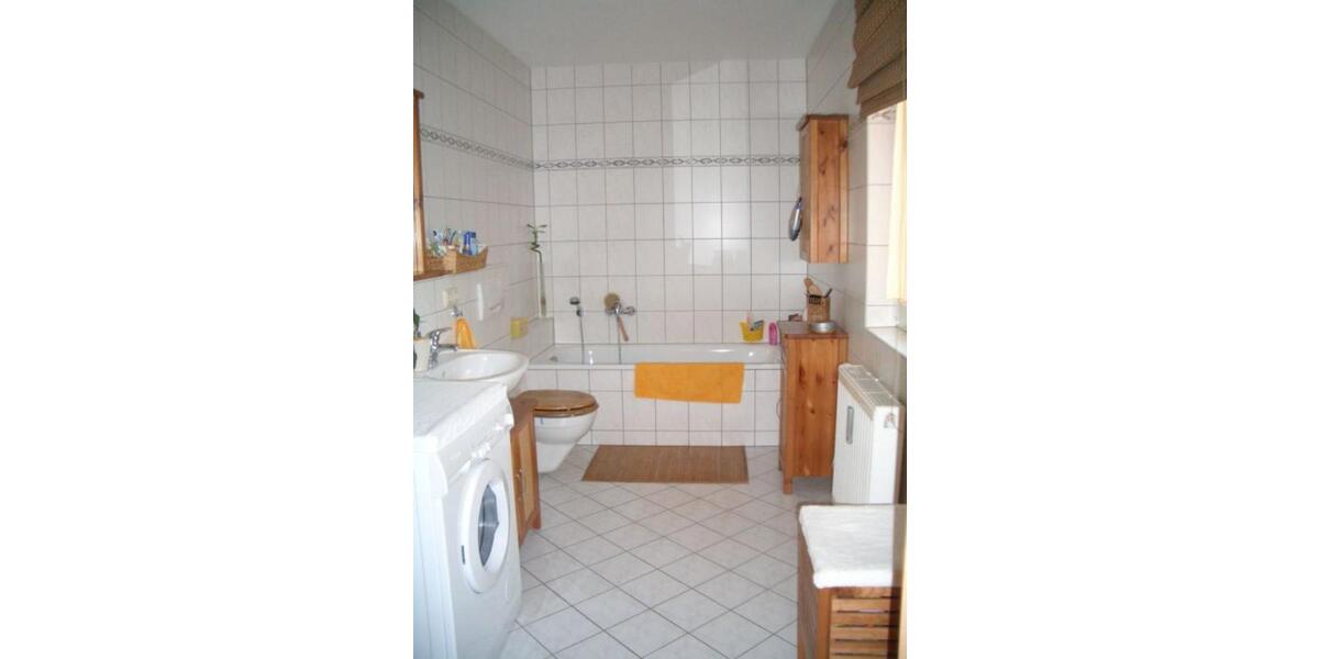 Etagenwohnung Zeulenroda-Triebes Triebes - 2 Zimmer, 70 m&sup2;, 390&euro; | Angebot:24525131