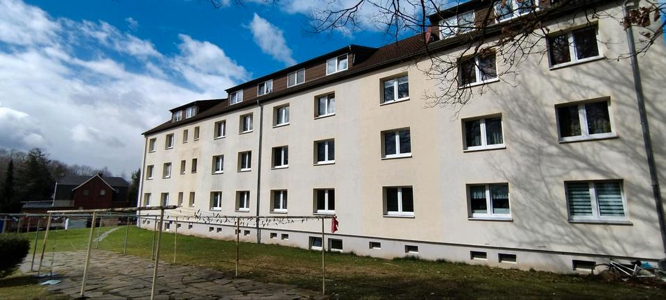 Etagenwohnung Pöhl - 3 Zimmer, 60 m&sup2;, 325&euro; | Angebot:25639172