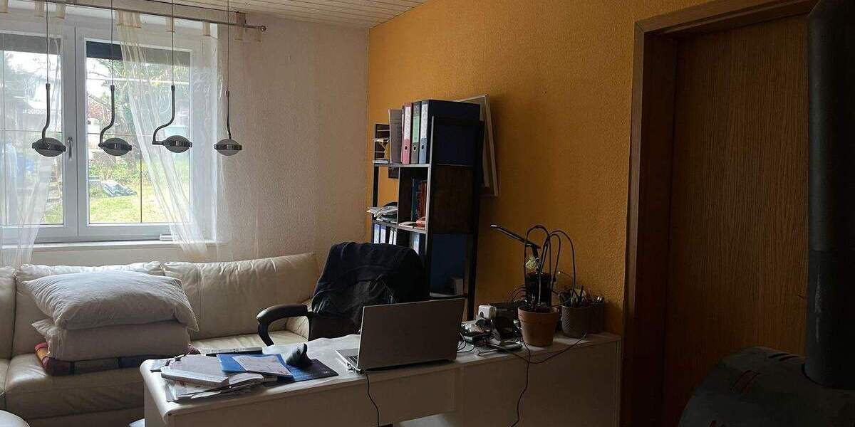 Reihenmittelhaus Reichenbach im Vogtland Reichenbach - 1 Zimmer, 220 m&sup2;, 170.000&euro; | Angebot:25695890